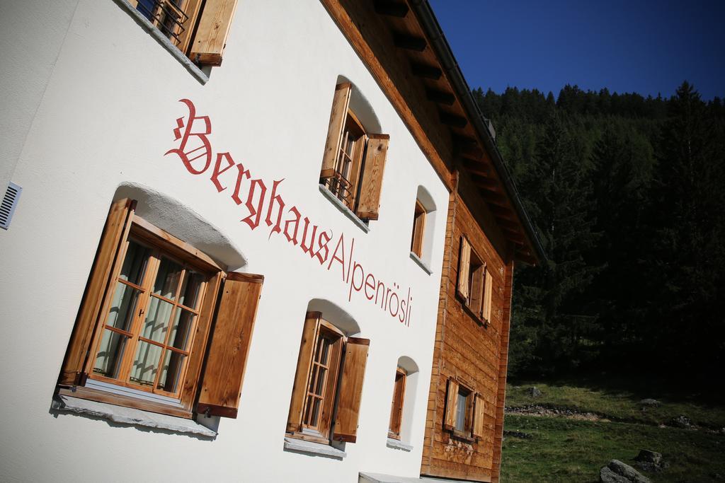 Berghaus Alpenroesli Hotel Klosters Bagian luar foto
