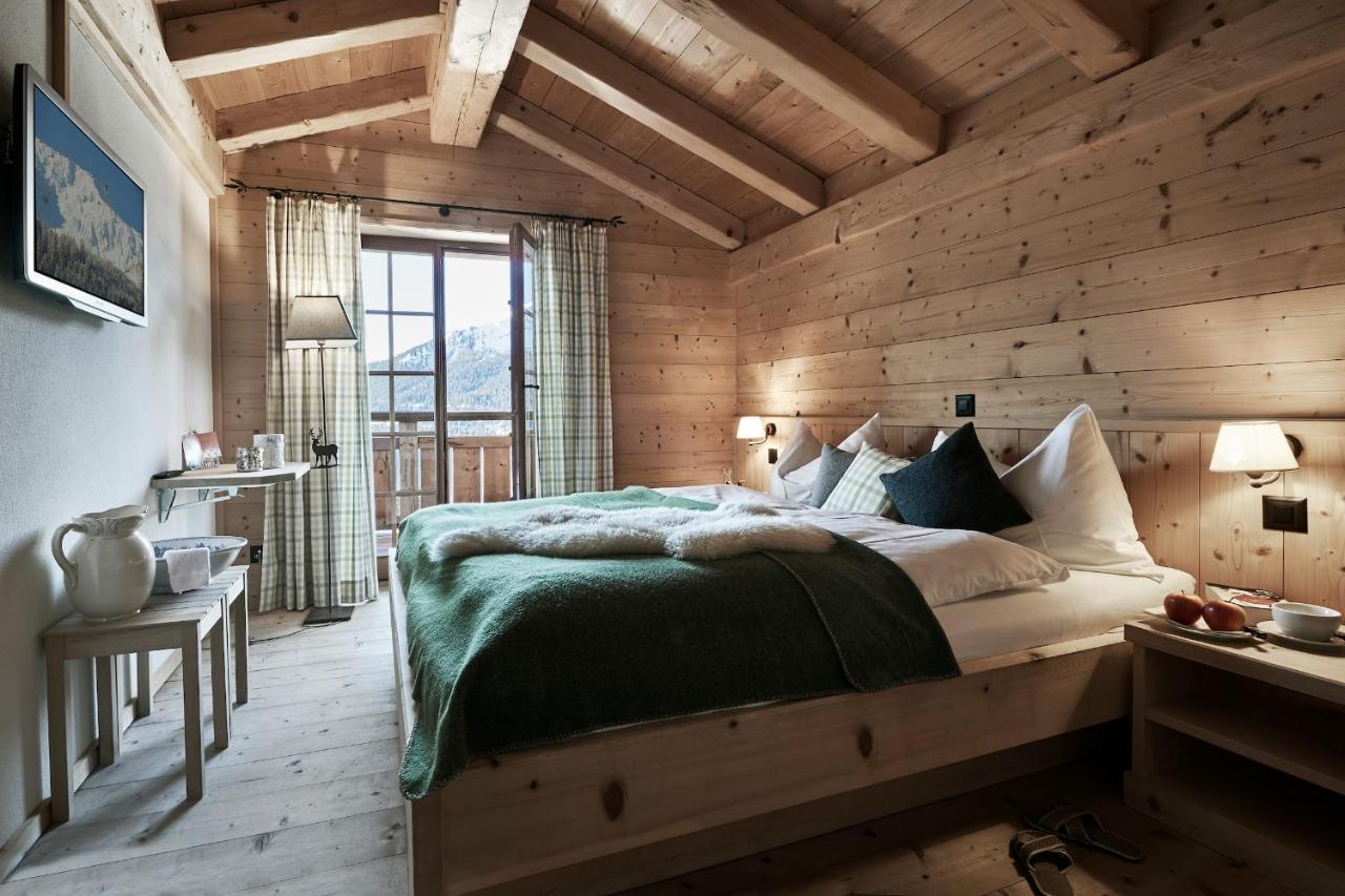 Berghaus Alpenroesli Hotel Klosters Bagian luar foto