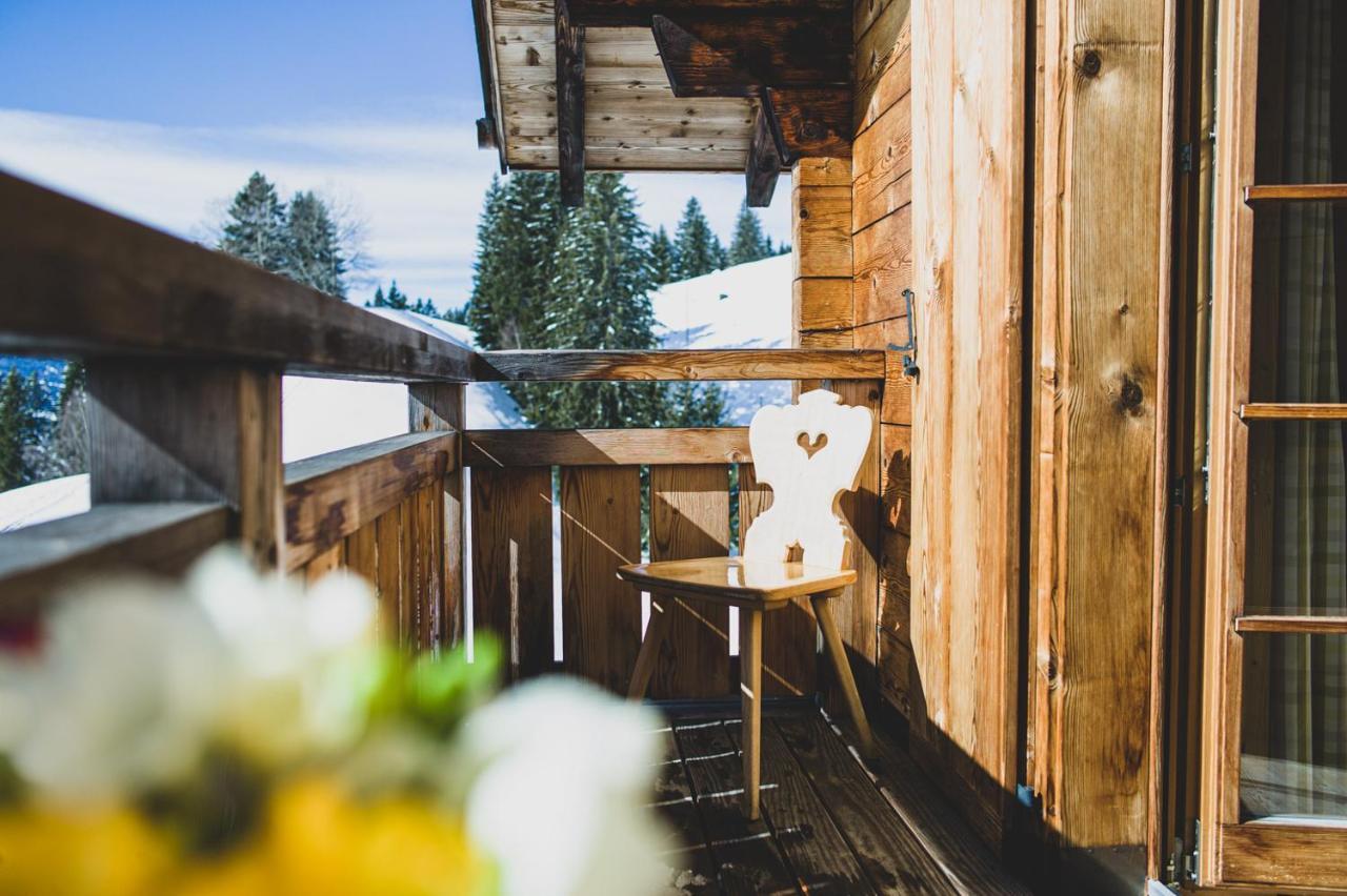Berghaus Alpenroesli Hotel Klosters Bagian luar foto